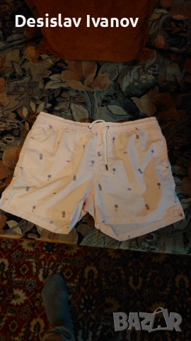 Къси гащи pull and bear 