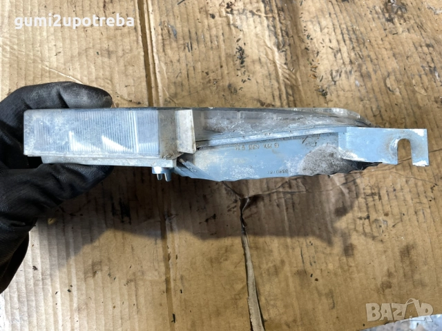 Габарит Предна Броня Дясно 7L5949102b Porsche Cayenne S 4.5 2005г 9PA, снимка 2 - Части - 51995742