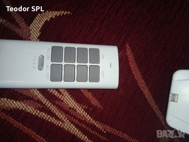 Контакти с дистанционно , снимка 2 - Ключове, контакти, щепсели - 39470239