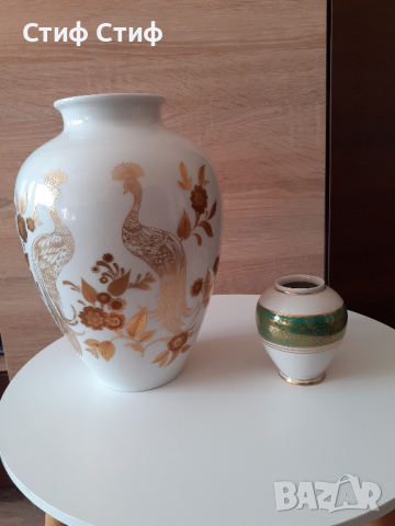 Порцеланова ваза , снимка 1 - Вази - 44602120
