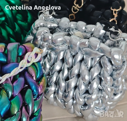 Ръчно плетени чанти Маршмелоуууу , снимка 5 - Чанти - 54293754