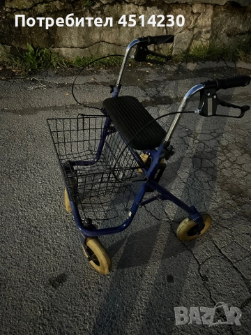 Триколесен ролатор с кошница и спирачки – стабилен и практичен, снимка 8 - Ролатори - 52496953