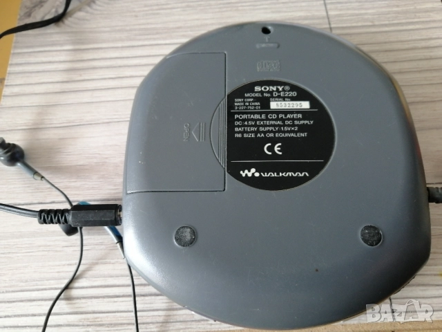Дискмен SONY D-E220 CD Walkman, снимка 6 - Други - 52128402