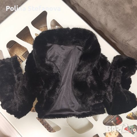 Късо палтенце , снимка 2 - Палта, манта - 39075453