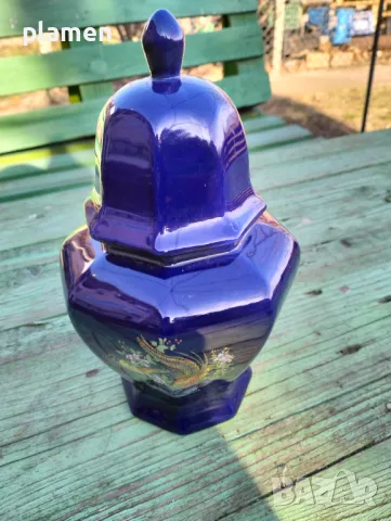 Порцеланова бонбониера, снимка 1