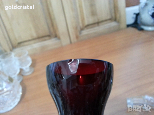 Кристална гарафа цветен червен кристал, снимка 7 - Антикварни и старинни предмети - 36553484
