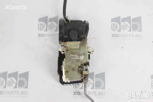 Брава врата предна дясна за Mazda Premacy (1999-2005), снимка 2 - Части - 50397155