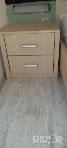 нощно шкафче 2 броя х39лв/бр