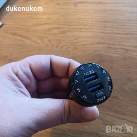 Автомобилно USB зарядно 36W с два QC3.0 порта, цветен волтметър, снимка 8 - Друга електроника - 53041938