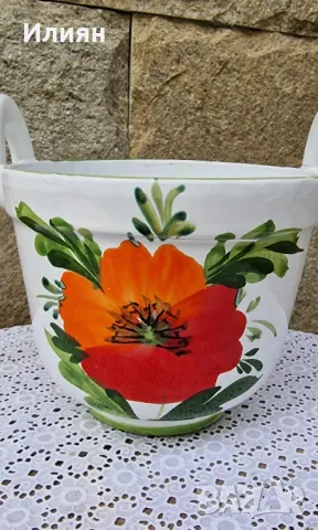 Много красива италианска керамична кашпа

, снимка 2 - Антикварни и старинни предмети - 47949158