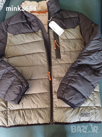 Мъжко яке с пух.