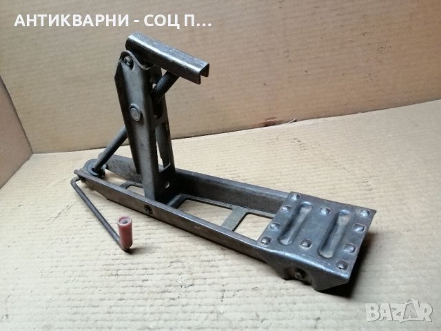 Стар Соц Руски Автомобилен Крик / 1987 г. За Ретро Автомобили Москвич. , снимка 9 - Аксесоари и консумативи - 40314933