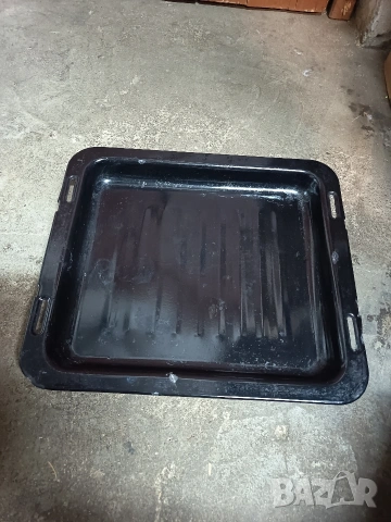 Тава емайлирана за фурна на печка