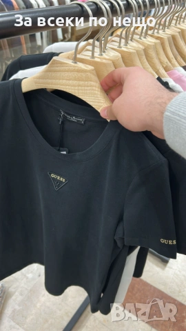 Guess Дамска Тениска👚Дамска Блуза С Къс Ръкав Гес - Различни Цветове Код E. Fashion-78, снимка 8 - Тениски - 53933662