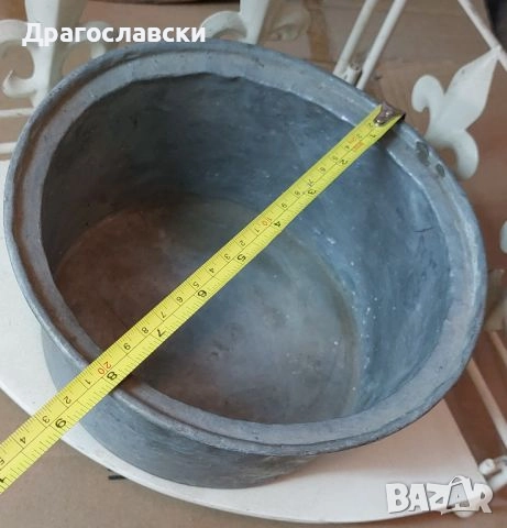 Възрожденски тенджери: стара тенжера, мед и С маркировка! "Шумень", ъглова етажерка сгъваема, метал, снимка 11 - Антикварни и старинни предмети - 33417103