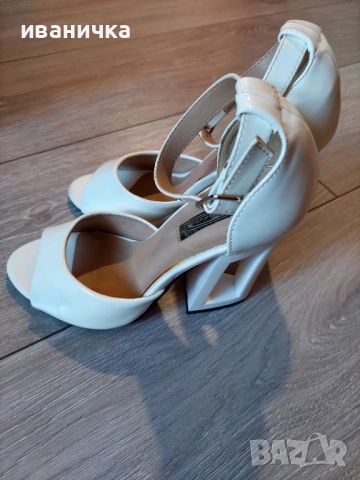 Продавам дамски боти и обувки, снимка 7 - Дамски боти - 52254802