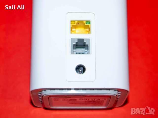 HUAWEI LTE Cube E5180 рутер, модем, Wifi рутер със слот за СИМ Карта, снимка 4 - Рутери - 51796216