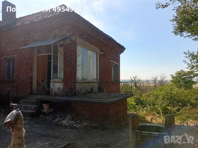 Продавам 2 къщи в 1 двор на главен път в с.Гложене, снимка 5 - Къщи - 56156128