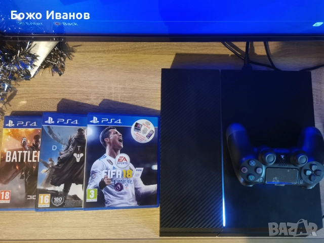 Playstation 4 Fat, с 8 игри.  500GB