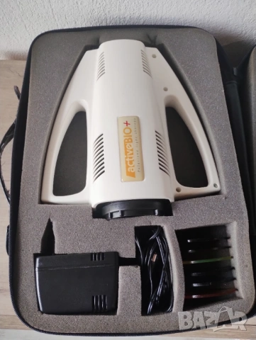 ActiveBio+ Polarized light therapy светлинна терапия, снимка 8 - Други - 54349751
