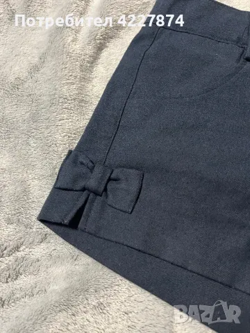 Къси панталонки Benetton, снимка 2 - Детски къси панталони - 49065402