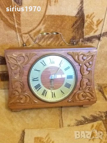 Работещ каминен часовник Весна с ключ, снимка 1