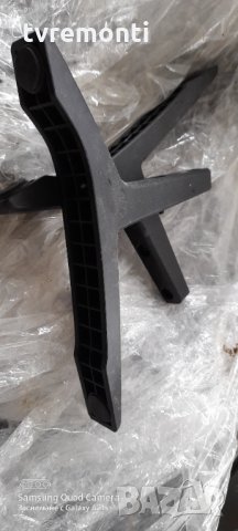 TV стойка  за телевизор Skyworth 40E3000, снимка 3 - Стойки, 3D очила, аксесоари - 31103388