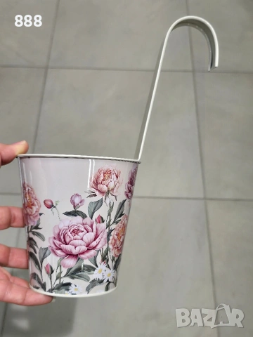 стойки за саксии кашпи 