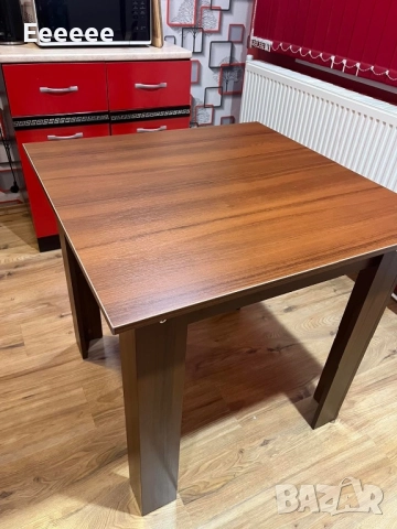 Трапезна маса 80х80, снимка 2 - Маси - 52918955