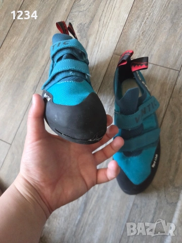 Обувки за катерене Red Chili Circuit размер 42.5, снимка 3 - Спортни обувки - 54096893
