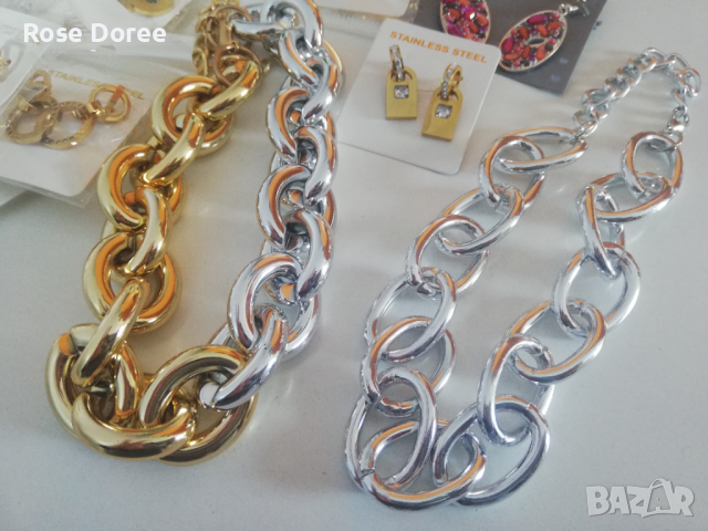 Комплект Стоманени бижута на Едро - 10 чифта обеци и две колиета