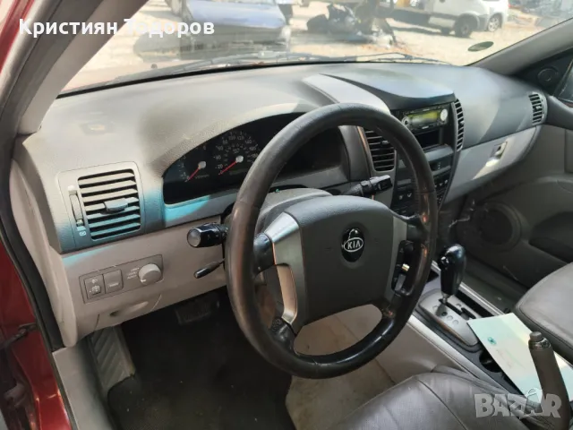 Kia Sorento 2.5d 140кс автомат Киа Соренто, снимка 6 - Части - 47360145