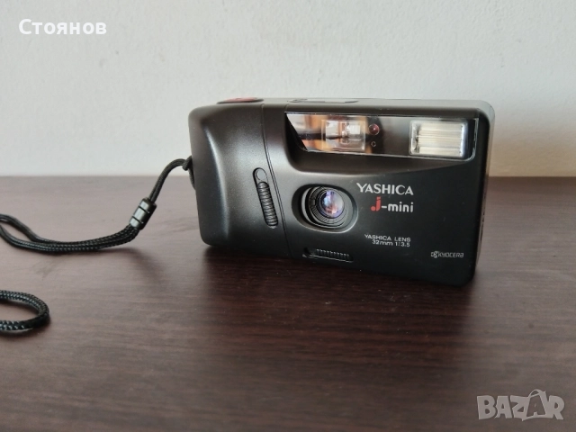 Камера YASHICA J mini, снимка 8 - Фотоапарати - 51859611