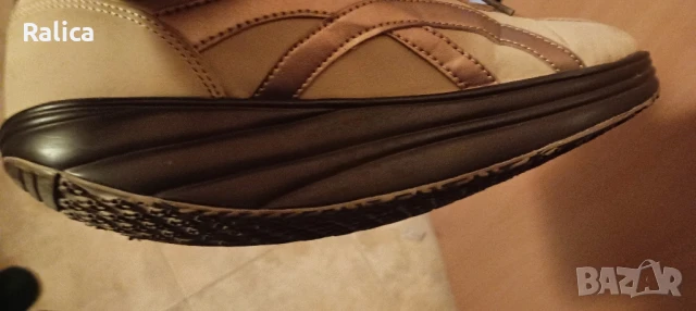 Дамски обувки с обла подметка , снимка 2 - Маратонки - 51378784