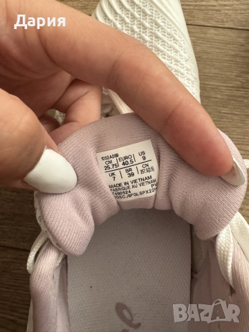 Волейболни обувки Asics, снимка 6 - Маратонки - 55940076