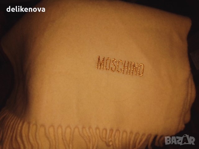 Moschino. Lambswool. Original. Italy 174/37 см., снимка 4 - Шалове - 26891396