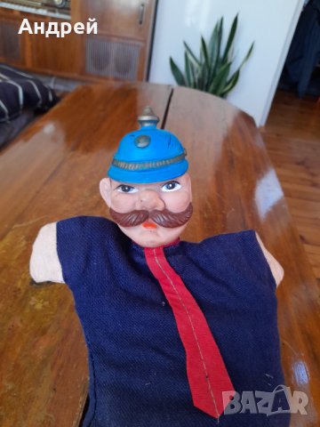 Стара кукла за куклен театър Полицай, снимка 2 - Други ценни предмети - 42828231