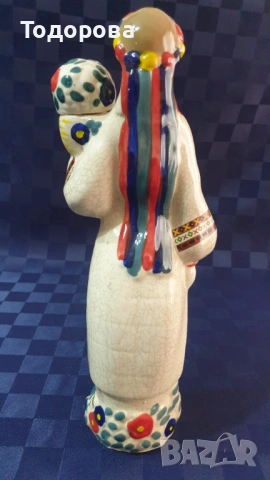 Порцеланов декантер -Украинка, снимка 8 - Антикварни и старинни предмети - 54006713