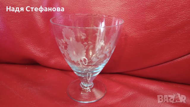 Ретро стъклени, ракиени чашки, ръчна гравюра, син нюанс, столче  – 4 бр, снимка 6 - Чаши - 44239899