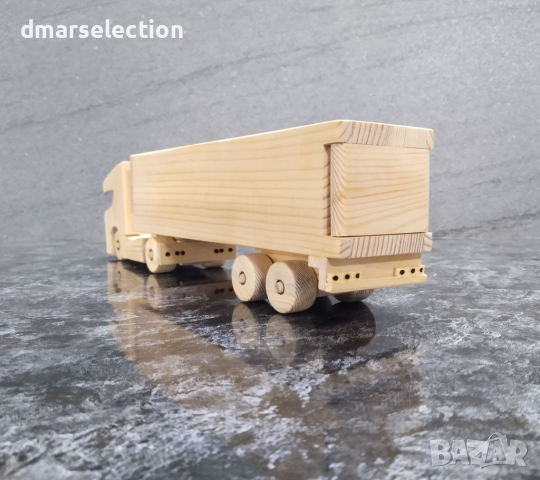  Декоративно дървено камионче с ремарке, снимка 3 - Колекции - 44670358