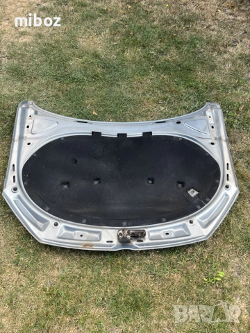 Преден капак Фолксваген Пасат VW Passat b7, снимка 3 - Части - 56049467