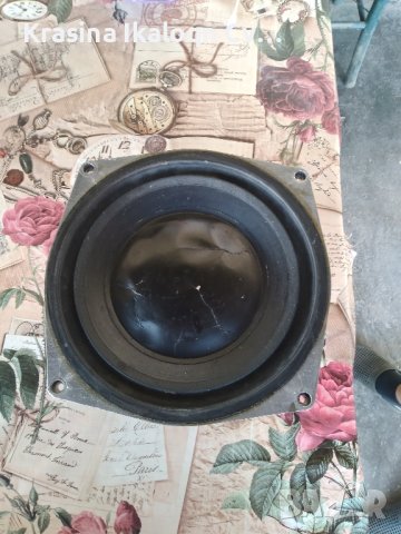 басов говорител от радио техника s300f