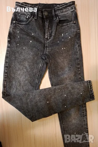 Дамски дънки Stradivarius, снимка 4 - Дънки - 56469739