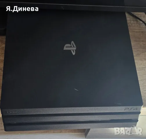 PS4 Pro 1TB +2 джойстика, снимка 2 - PlayStation конзоли - 56115295