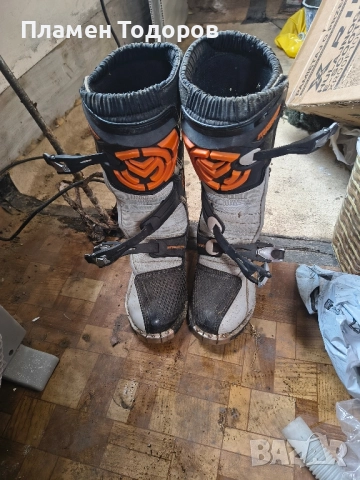 Ботуши за Кросов мотор 41 номер 