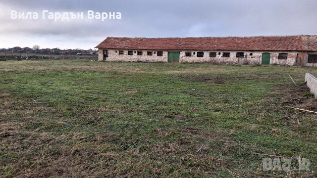 Отдавам под наем стопанска постройка, обор, склад 4.5 декара двор, снимка 2 - Складове - 52318968