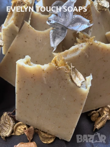 натурален сапун за проблемна и чувствителна кожа с невен и Лавандула