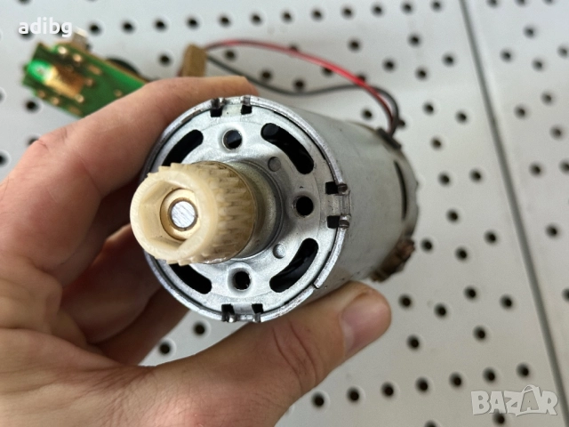 Delonghi - Мотор за Редуктор Асансьор на Задвижващ блок кафе група CHIAPHUA, снимка 5 - Кафемашини - 52552027