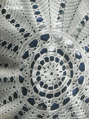 Каре за маса - мебел. Ръчно Плетено на една кука, снимка 5 - Други - 47735007