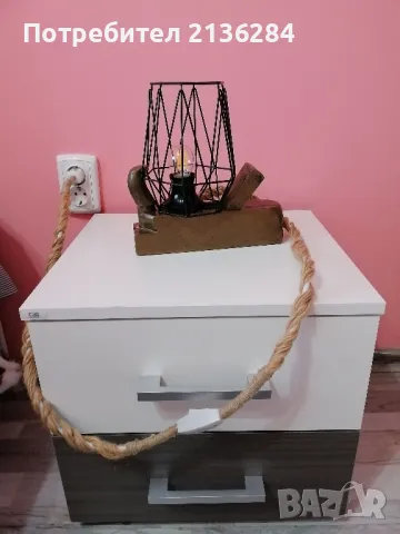 Настолна лампа , снимка 2 - Настолни лампи - 49027787